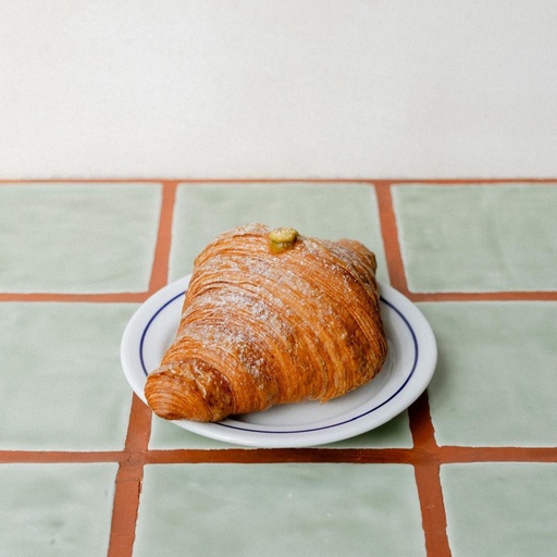 [60] Croissant de Pistachio